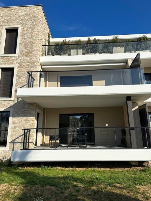 Superbe Appartement Neuf Aucalme Saint-Mandrier-sur-Mer Kültér fotó